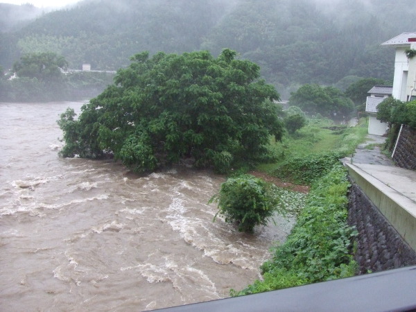 大雨