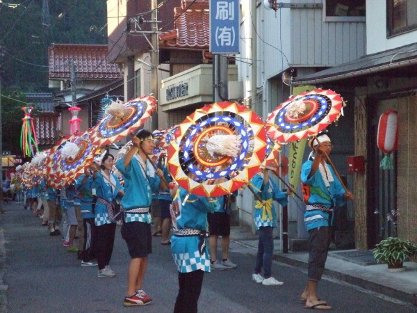 根雨祭り