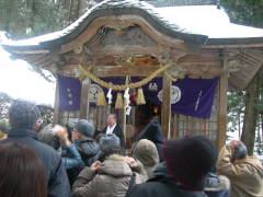 金持神社