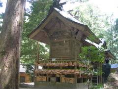 金持神社